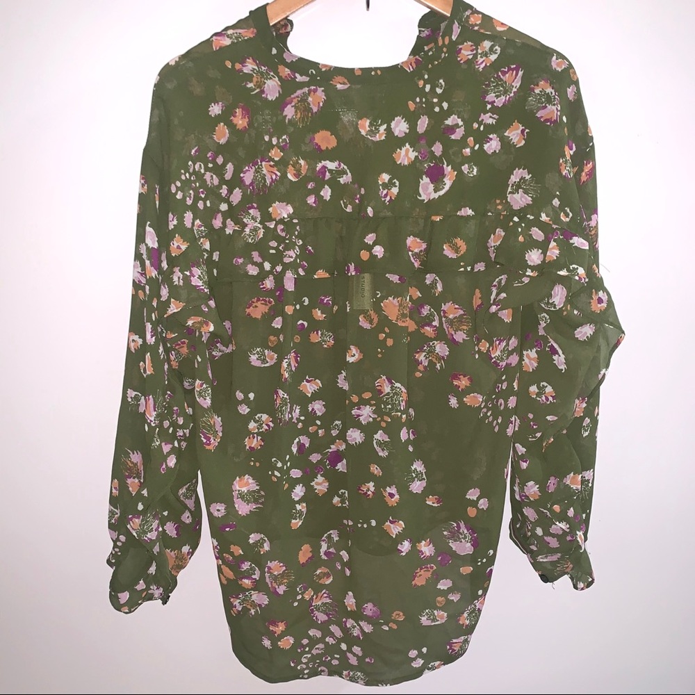 Max Studio Print Ruffle Back Chiffon Top - Picture 4 of 5